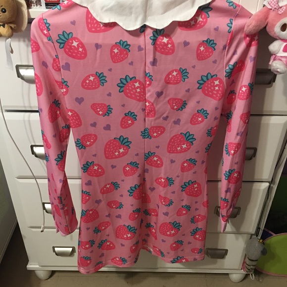 Sugar Thrillz Pink Bundle of clothes - Picture 4 of 12